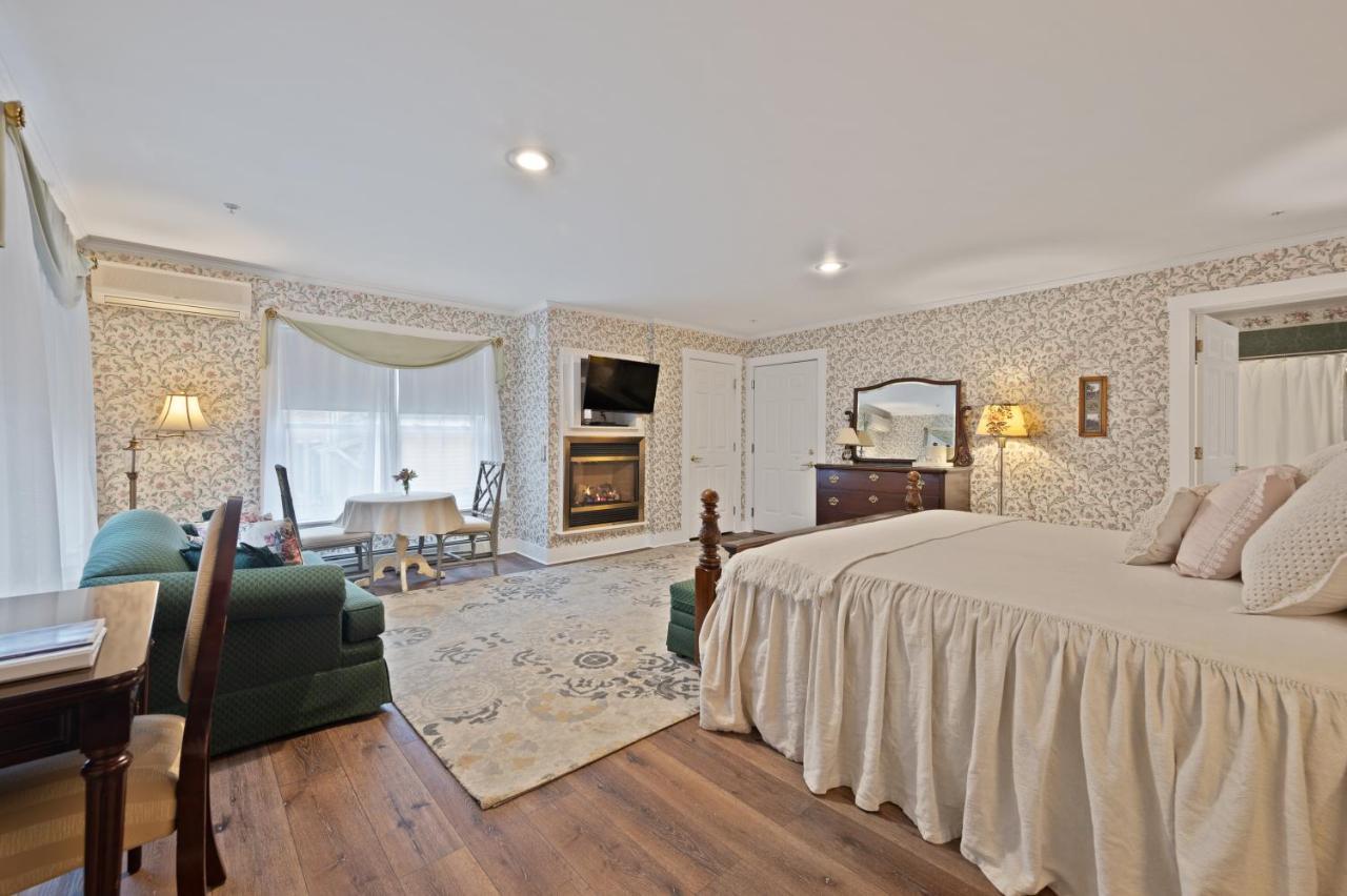 לנוקס Brook Farm Inn מראה חיצוני תמונה